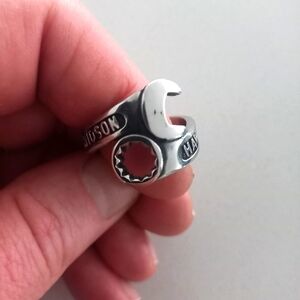 MENS HARLEY DAVIDSON ADJUSTABLE RING ANTIQUE FINISH.